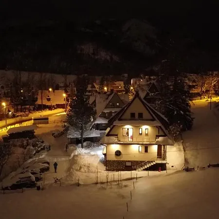 Hajnowka Villa *