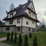 Hajnowka Apartman *